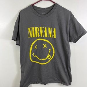 Retro Nirvana Smiley Face  T-Shirt Kurt Cobain Grunge Band Tee Adult Sz Lrg